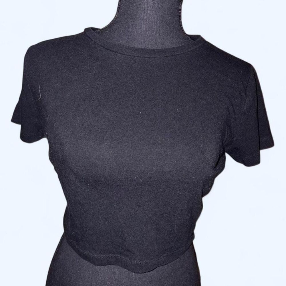 Wild-fable Women's Black Crop-top